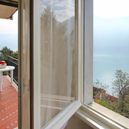 Locazione Turistica L'angolo Del Lario Apartment