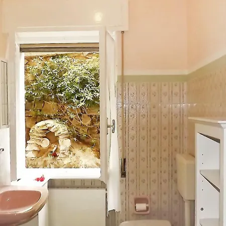 Locazione Turistica L'angolo Del Lario Apartment